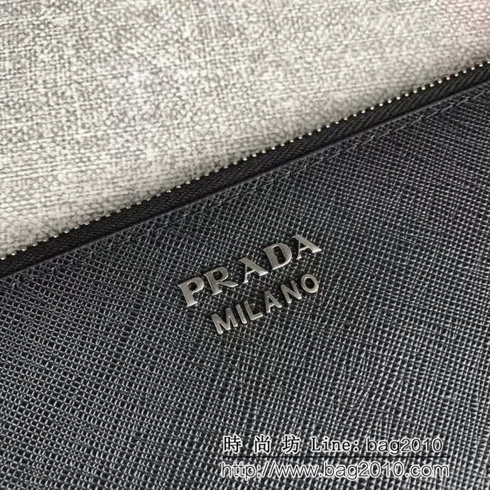 PRADA普拉達 官網同步 專櫃最新款式 頂級原單十字紋牛皮 男士手包 2NG05M DD1167